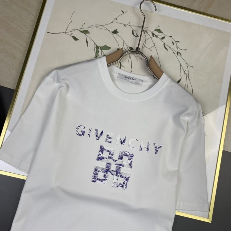 Givenchy T-Shirts